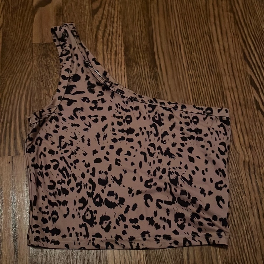 animal print one shoulder top